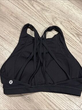 lululemon athletica Black Strappy Back Sports Bra
